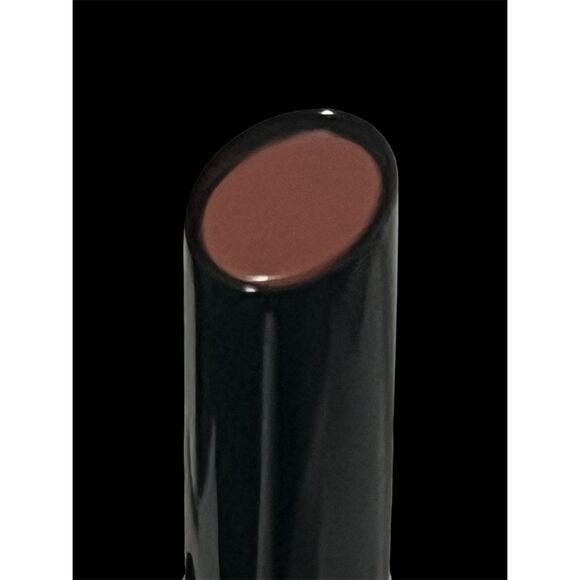 Saie Lip Blur Matte Lipstick Nouveau Blurring Effect 2.5g - Picture 6 of 16